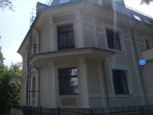 Особняк на Каменном острове в Петербурге продается за 250 млн рублей 