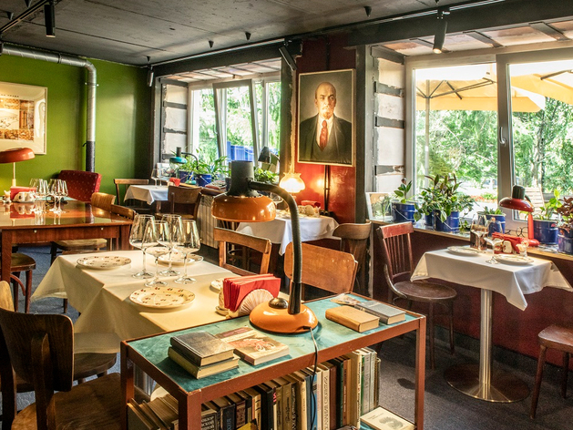 Екатеринбуржцев приглашают на «Винный факультет», ЕГЭ сдавать не надо Екатеринбуржцев приглашают на «Винный факультет», ЕГЭ сдавать не надо