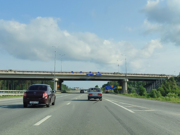 Власти РФ повысят пошлины для автомобилистов