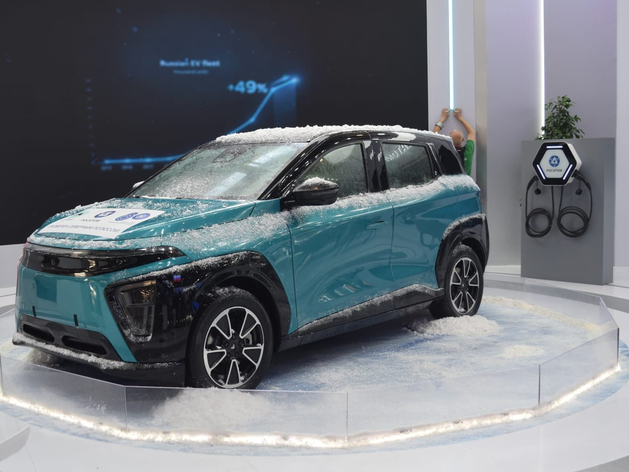 На ИННОПРОМ Росатом представил автомобиль Атом, оснащенный отечественным компонентами