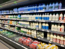 АППСИМФ: Торговые сети взвинтили маржу на полиэтиленовые пакеты до 200%

