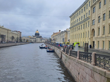 Прокуратура потребовала убрать понтон с Мойки у Поцелуева моста

