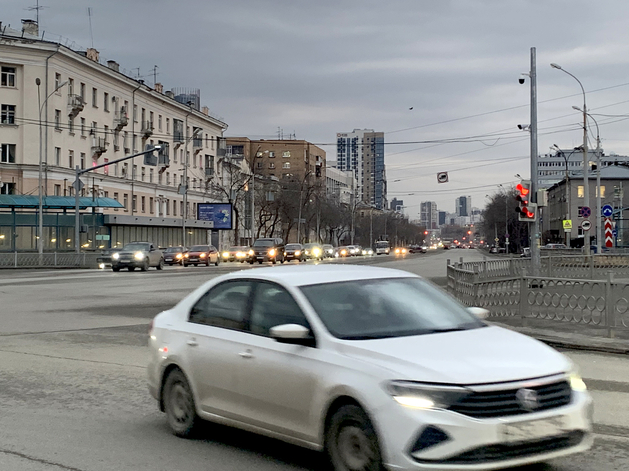 Персонал экс-завода Nissan отправлен в коллективный отпуск на три недели