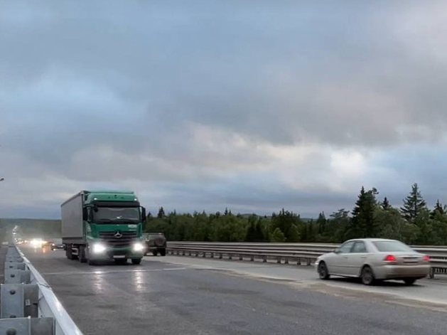 Движение по обеим полосам путепровода на 42-м километре ЕКАД открыто