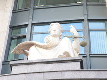 Экс-гендиректор строительной компании оштрафован на 3,4 млн рублей за взятки