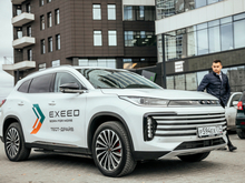 «Берут, чтобы спать спокойно»: как китайский премиум завоевывает автомобильный рынок