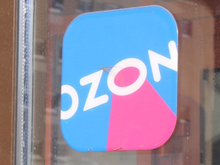 Грузоперевозчики жалуются на многодневные задержки у склада Ozon в Парголово