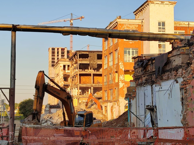 В Екатеринбурге еще на трех новых площадках вместо ветхих домов появятся ЖК