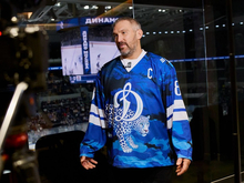 В одном из матчей КХЛ «Динамо» сыграет в форме с дальневосточным деопардом