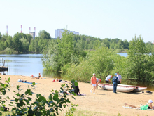 Купальный сезон официально закрыт: первый городской пляж посетили 30 тысяч тюменцев
