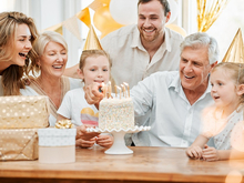 Как россияне отмечают день рождения: Москва и Питер — в ресторанах, регионы — дома