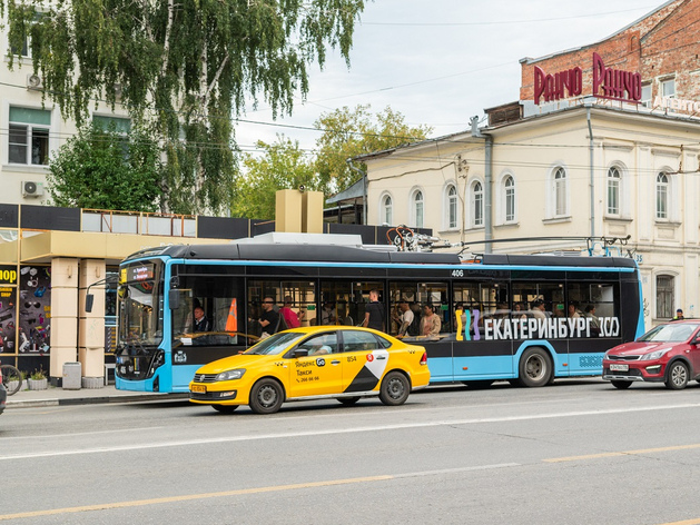 Проезд для школьников Екатеринбурга сделают бесплатным навсегда