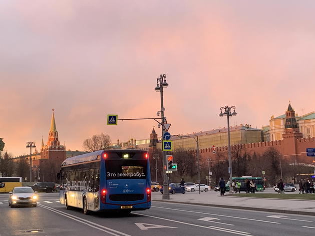Понаехавшие едут в Москву не за длинным рублем, а за образованием и культурной средой