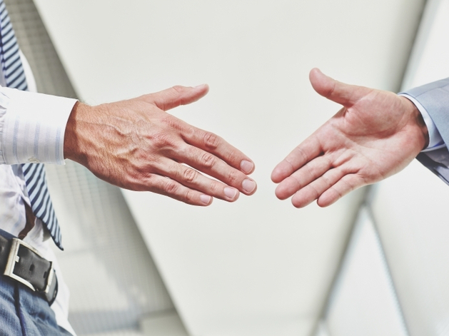 ВТБ чуть не продал «Росгосстрах», но вмешался Центробанк