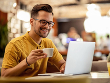 Тюменцы стали чаще использовать искусственный интеллект во время онлайн-встреч  