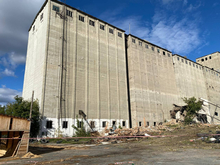 Элеватор на берегу Туры сносит тюменская девелоперская компания