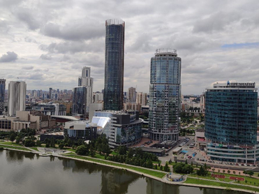 Екатеринбург вошел в тройку городов-лидеров для переноса офисов госкомпаний из Москвы