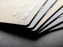 Сервисы крупного банка перестали работать из-за дела «Корпорации СТС»