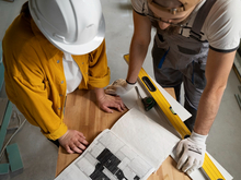 Аналитики назвали дефицитные профессии сферы строительства в Челябинске 