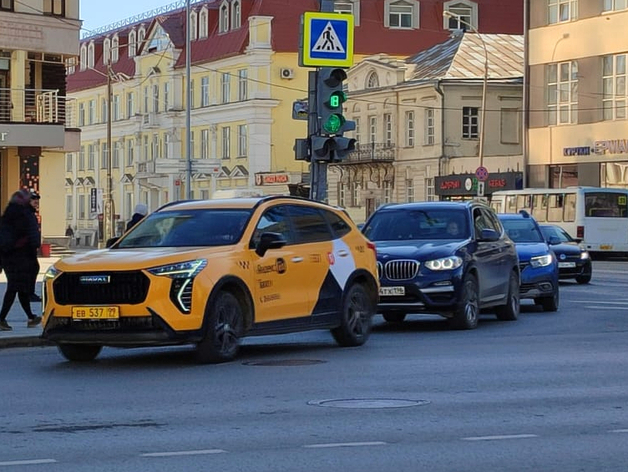 Lada и еще пять брендов будут допущены к работе в такси