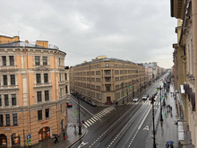 На Невском продают бизнес-отель Nevsky 98 за 900 млн рублей