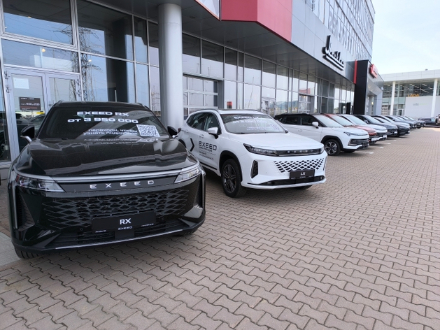 Продажи легковых автомобилей продолжают падать — в сентябре на 18,7% год к году