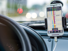 Frank Auto получила компенсацию от предпринимателя из Петербурга за фото автомобилей