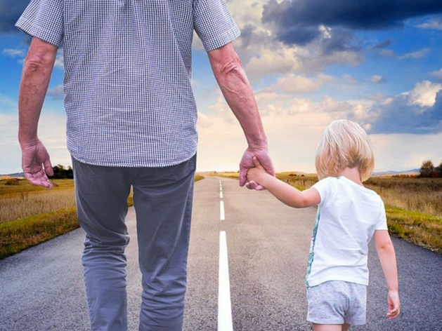 «Для папы карьер — дело всей жизни, а сыну это неинтересно». Как передать бизнес детям?