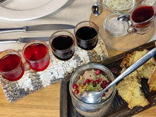 Топ-10 WHERETOEAT Ural-2025: 7 проектов из Екатеринбурга, 2 — из Тюмени, 1 — из Челябинска