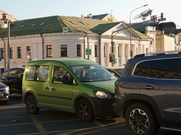 Автоматическое продление российских водительских прав будет отменено с 2026 г.