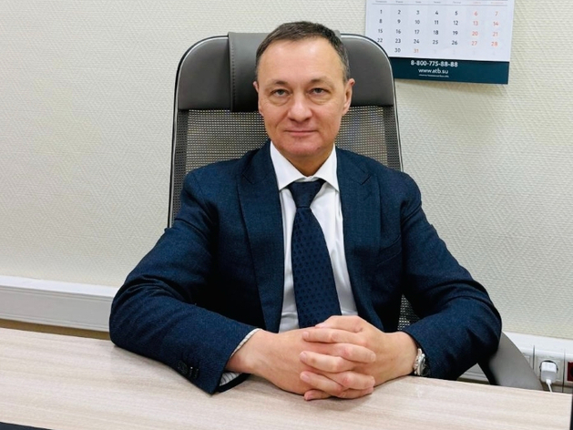 Юрий Владельщиков