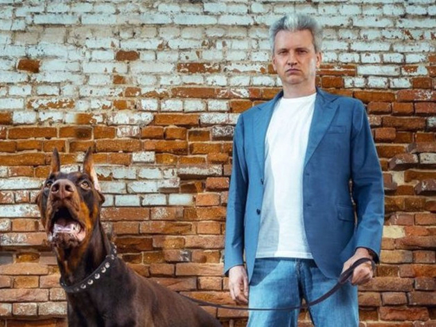 «Если бы я набирал себе в замы специалистов тупее меня, все мои проекты провалились бы» «Если бы я набирал себе в замы специалистов тупее меня, все мои проекты провалились бы»