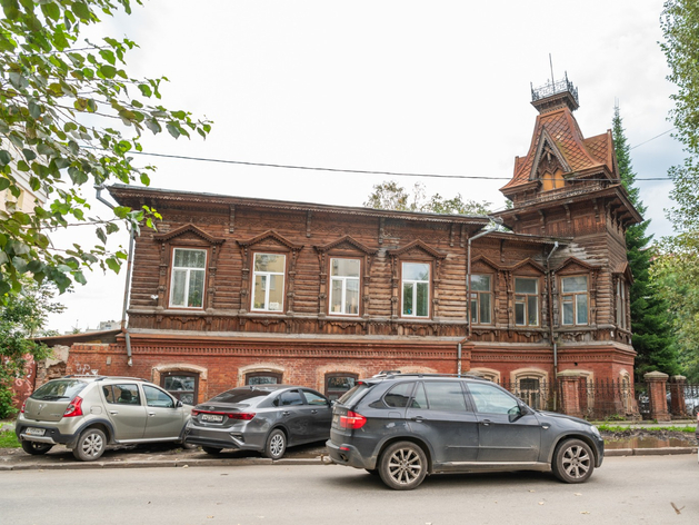 В центре Екатеринбурга отреставрируют еще один исторический особняк