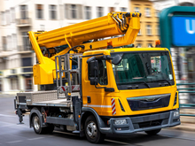 Каким специалистам в Новосибирске предлагают самую высокую зарплату?