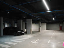 В Екатеринбурге застройщик дарит паркинги на «Черную пятницу». Как этим воспользоваться