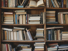 Фэнтези, классика и хоррор-детектив: ТОП10 самых популярных книг 2025 среди красноярцев 