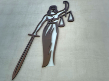 При изъятии имущества у родни коррупционеров суды применят практику «выжженной земли»