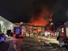 Площадь — 2 тыс. кв. м. В Нижнем Новгороде горело производственное здание
