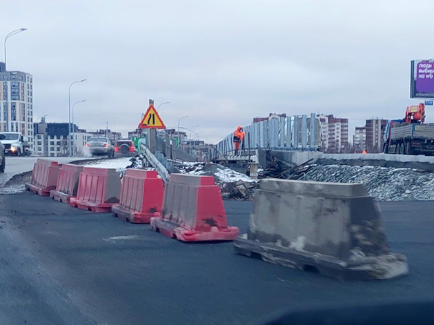 Развязка у концерна «Калина» в Екатеринбурге обошлась бюджету в 9 млрд руб. Развязка у концерна «Калина» в Екатеринбурге обошлась бюджету в 9 млрд руб.