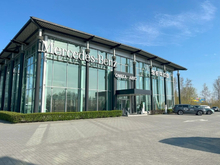 Дилерский центр «Омега Авто» продают в Челябинске за 600 млн руб.