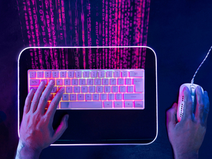 В Новосибирске создали метод, упрощающий классификацию документов и переводы