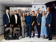 25 лет вместе: история доверия, проверенная временем