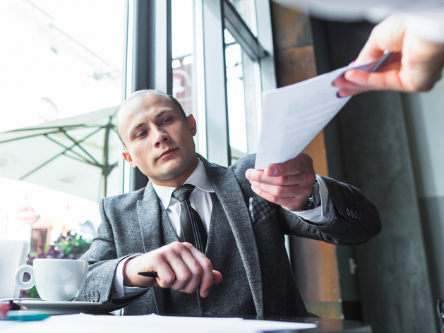 Чиновники и депутаты перестанут ежегодно сдавать декларации о доходах