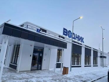 Типовой крытый каток на улице Судоремонтной в Тюмени достроили