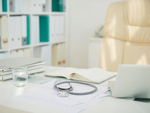 Новая отставка в свердловской медицине: уволен глава института управления здравоохранения