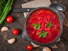 Овощи борщевого набора подешевели в торговых сетях почти на треть
