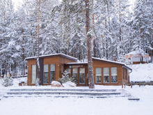 В Красноярске в 40-градусные морозы закрылись катки, «Бобровый лог» и горки