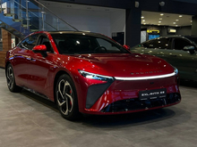 EXEED EXLANTIX ES: как гибридное купе покоряет российский рынок