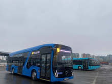 В Петербурге открылась новая площадка для автобусов на Заречной улице