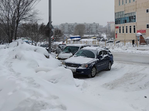 Уборка снега на дорогах и тротуарах пройдет во всех районах Новосибирска